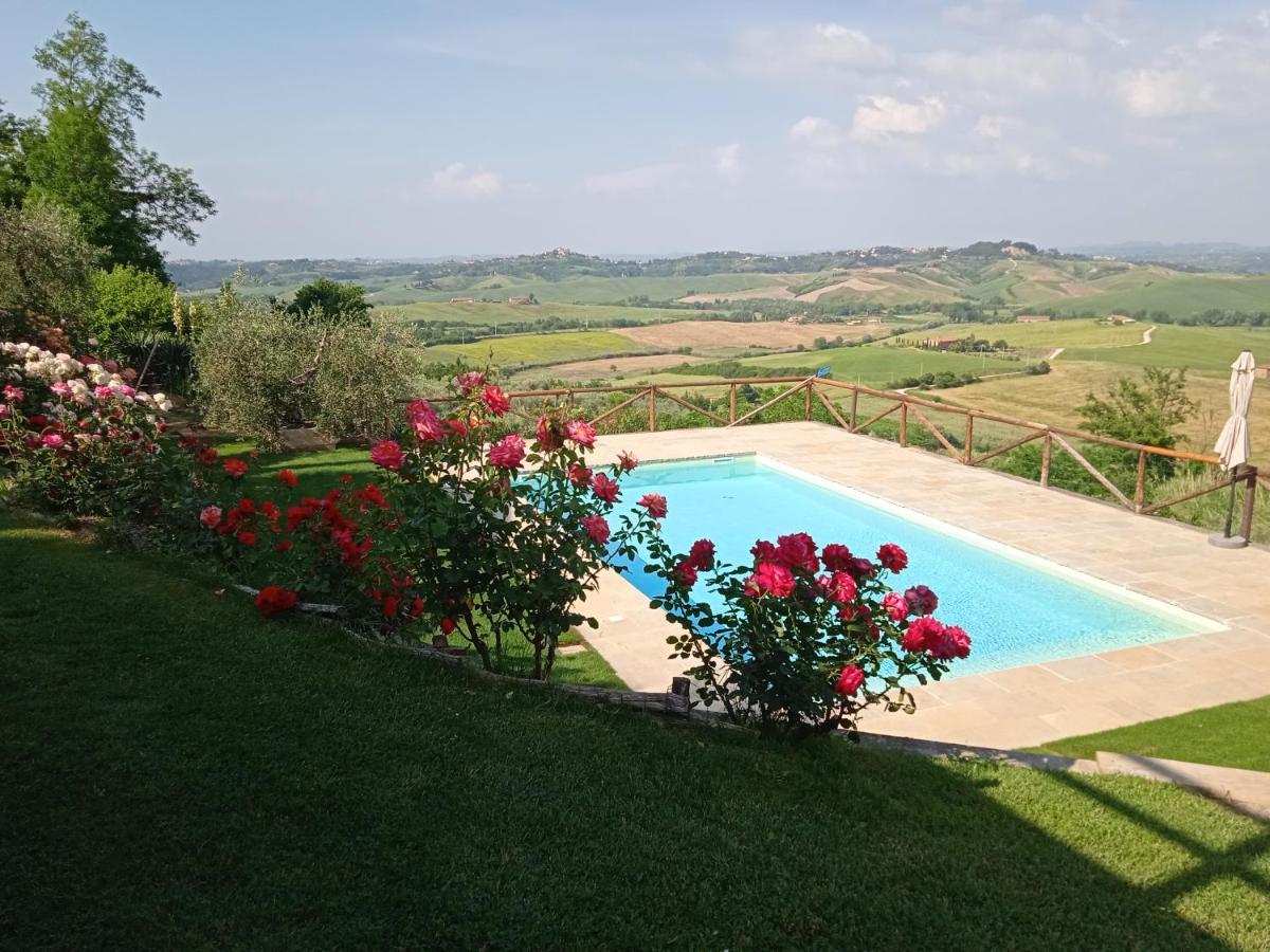 La Casa Di Chianni La Pieve Apartment Bagian luar foto