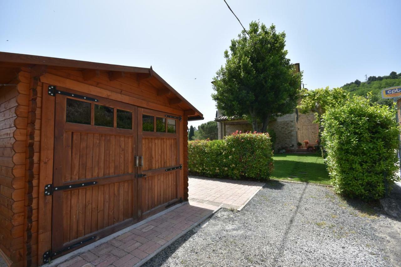 La Casa Di Chianni La Pieve Apartment Bagian luar foto